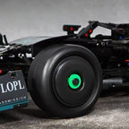 Maquette de construction Mercedes-AMG W14 F1 Performance à l'échelle 1:8 - 1936 pièces - MK6024