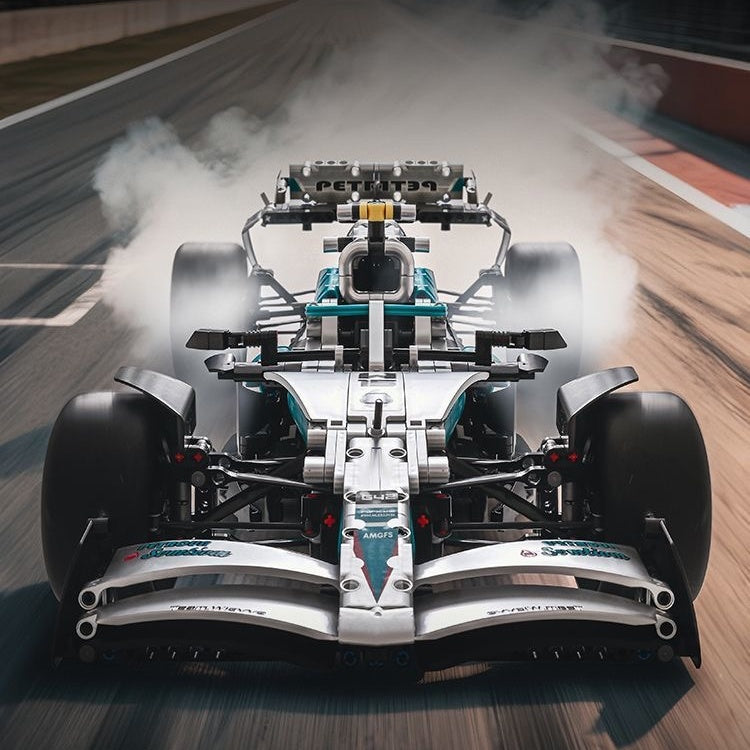 Mercedes-AMG W15 F1 Team Ensemble de blocs de construction 1936 pièces - Édition sarcelle MK6022