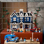 Ensemble de blocs de construction Stranger Things – Le Manoir Hanté – Maison modulaire multi-niveaux avec mini-figurines